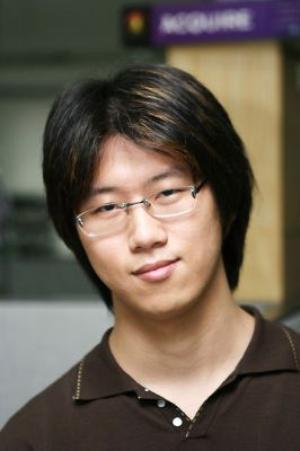 392251_321357851230228_2008912493_n